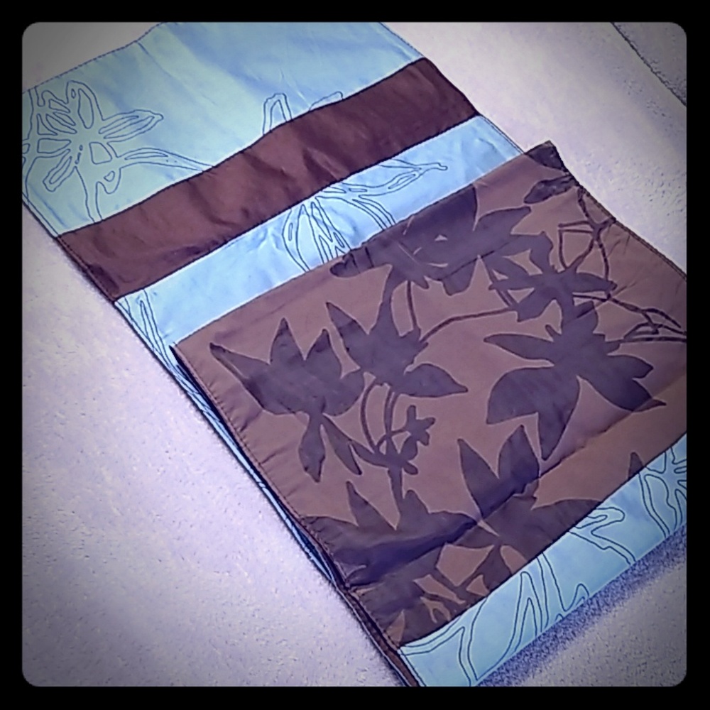 Pier 1 table runner